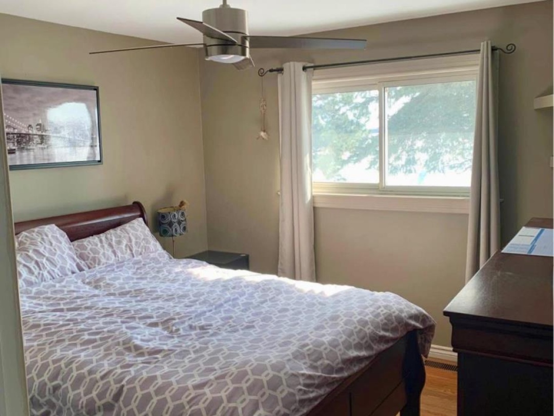 220 King Street, Kawartha Lakes (Woodville)
