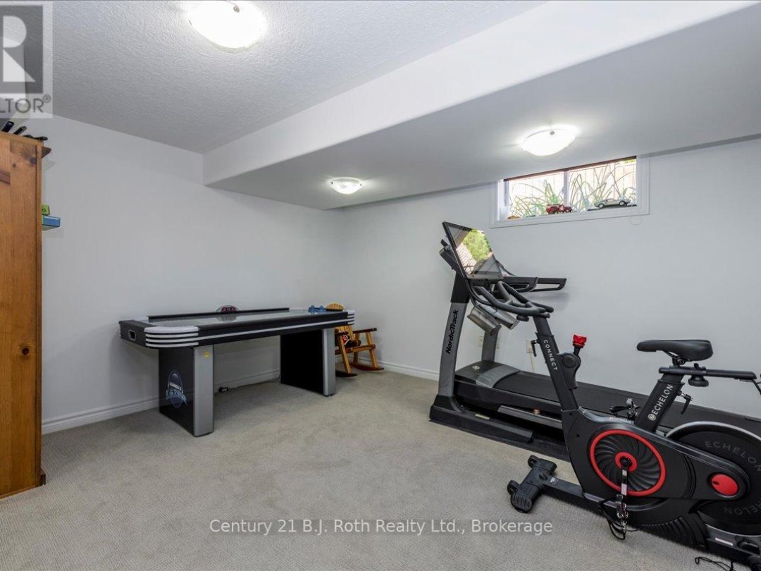 4 SHEPPARD DRIVE, 