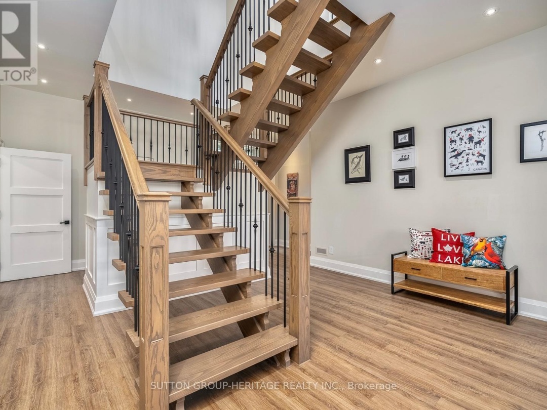 58 PIRATES GLEN DRIVE S, Pigeon Lake
