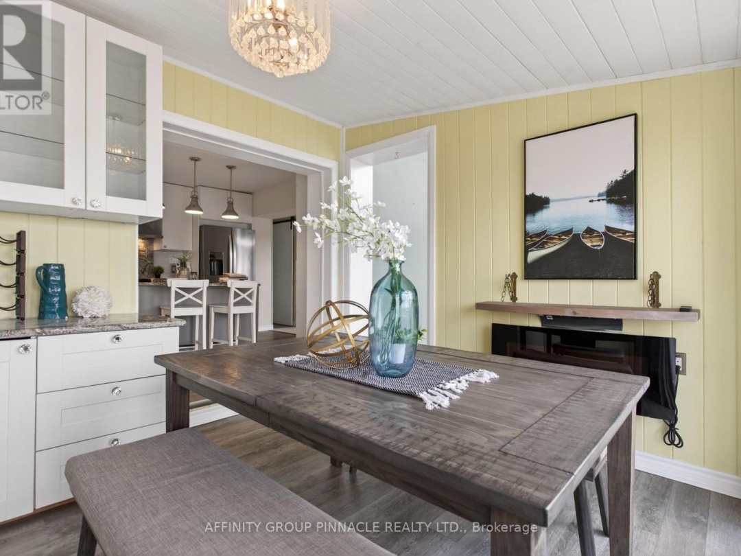 14 ORIOLE ROAD, Cameron Lake