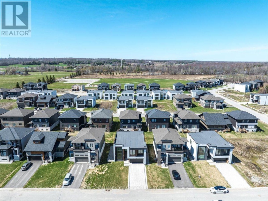 3740 LAKEPOINT DRIVE, Severn (West Shore)