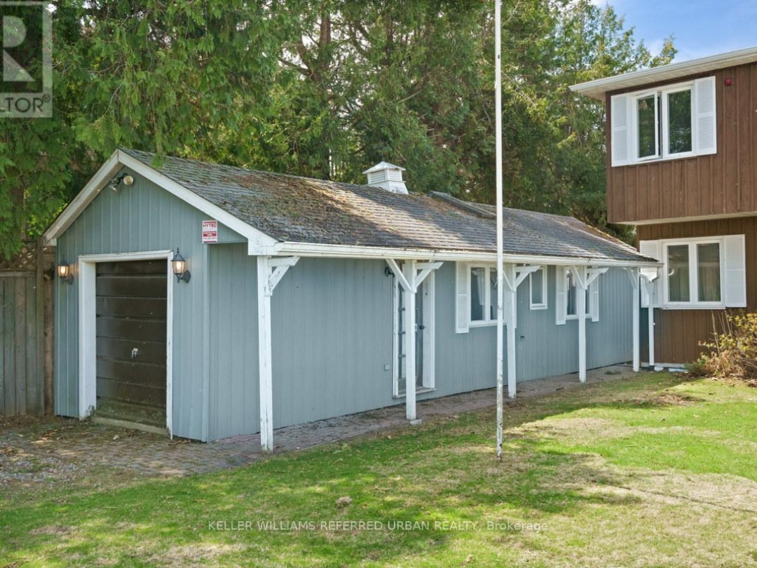 26950 Cedarhurst Beach Road, Lake Simcoe