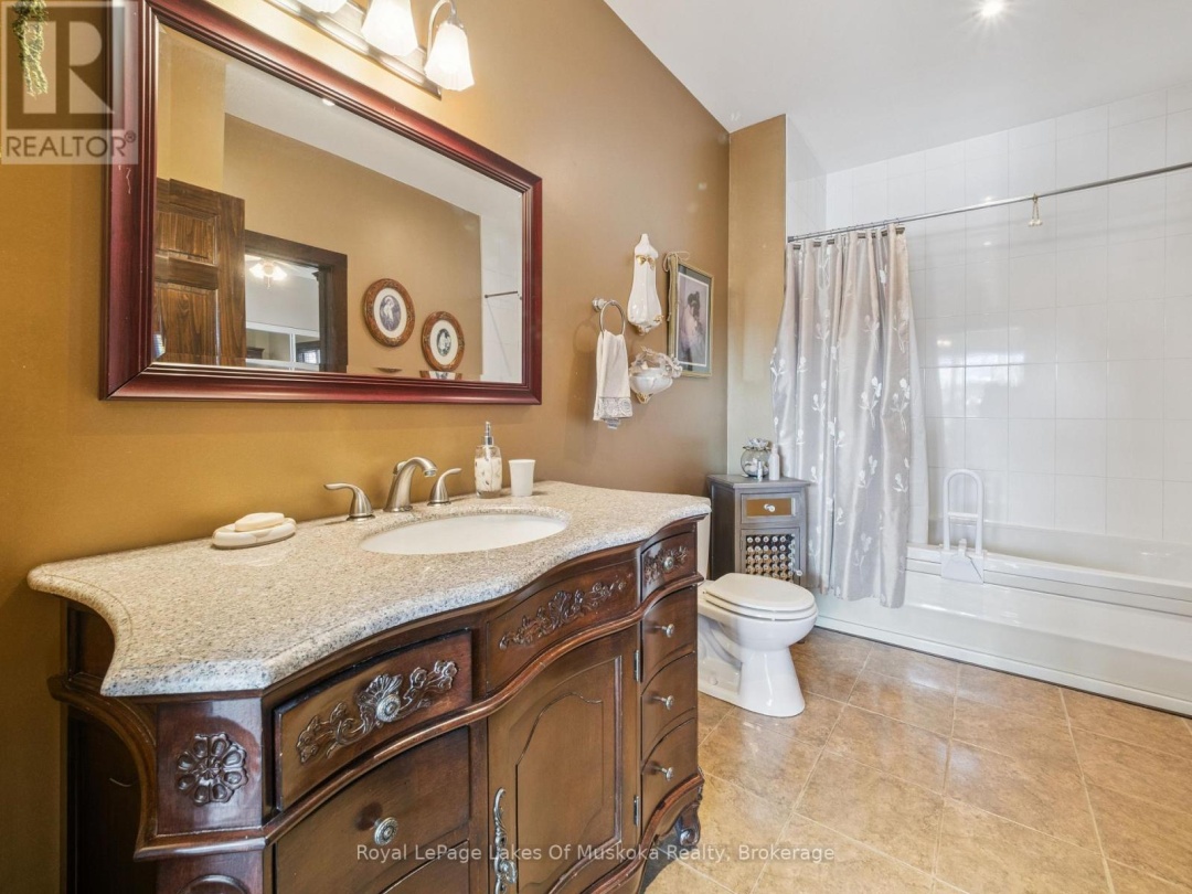 1441 CEDAR LANE, Bracebridge (Macaulay)