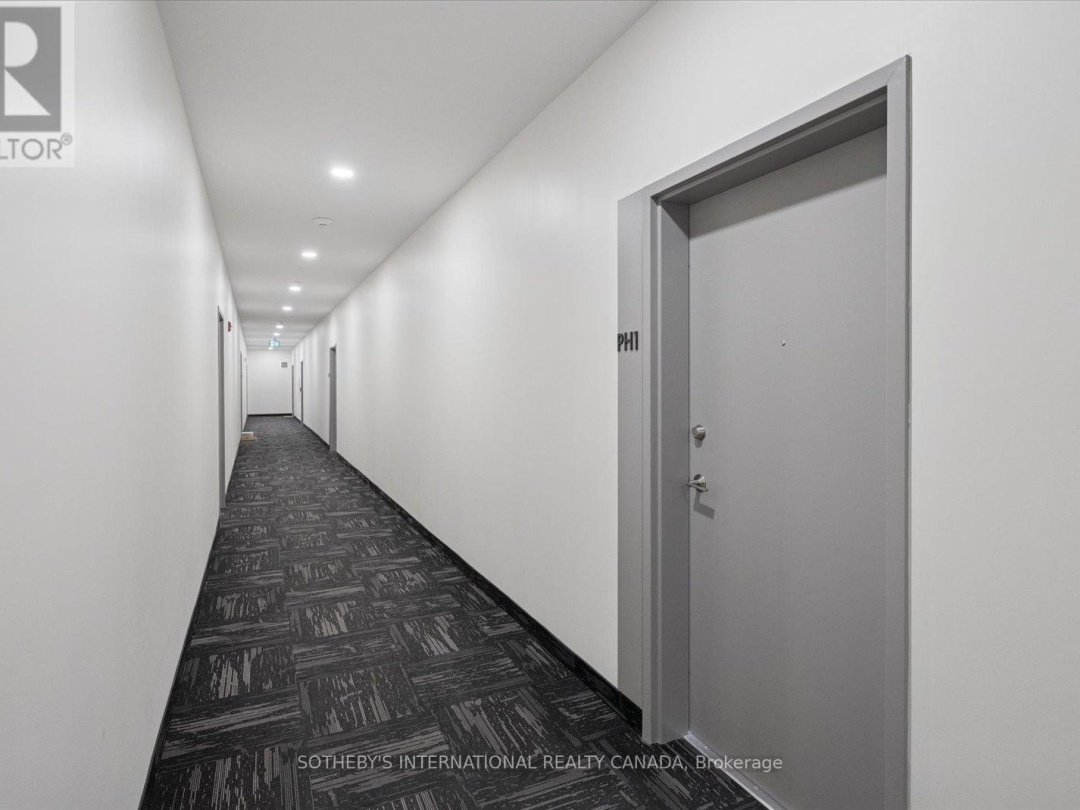 PENTHOUSE 1 - 19A WEST STREET N, 