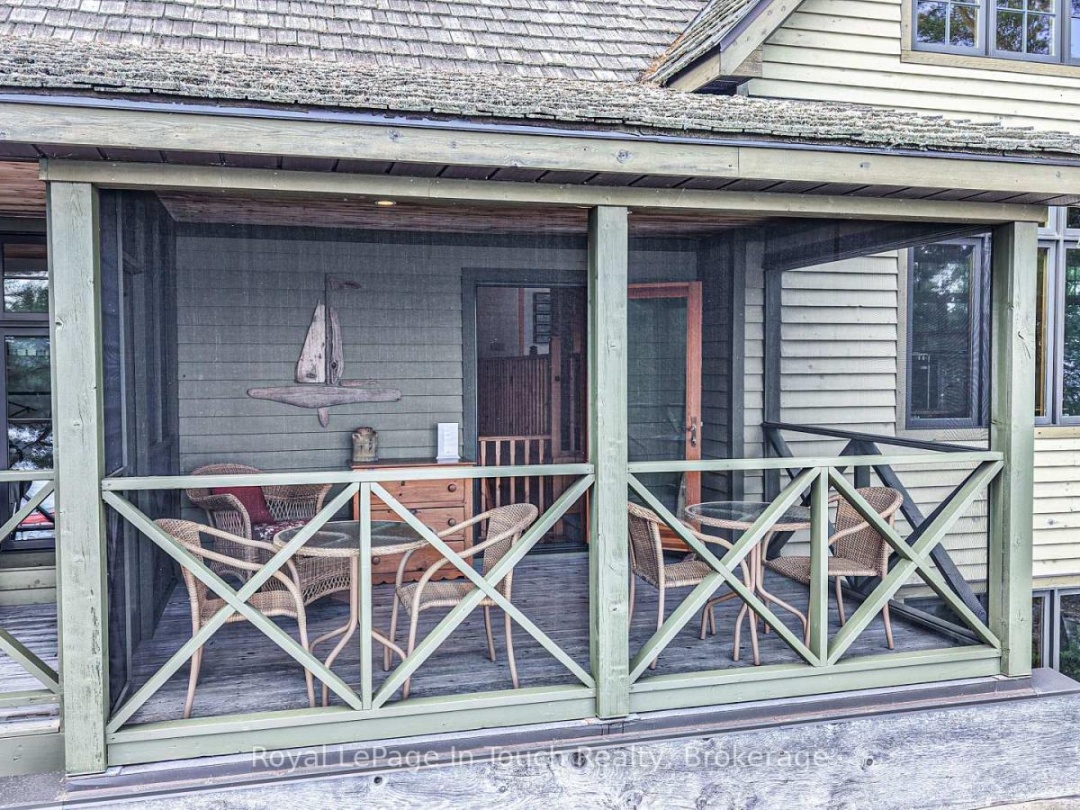 4 IS 2075 ARTHUR ISLAND, GEORGIAN BAY, 