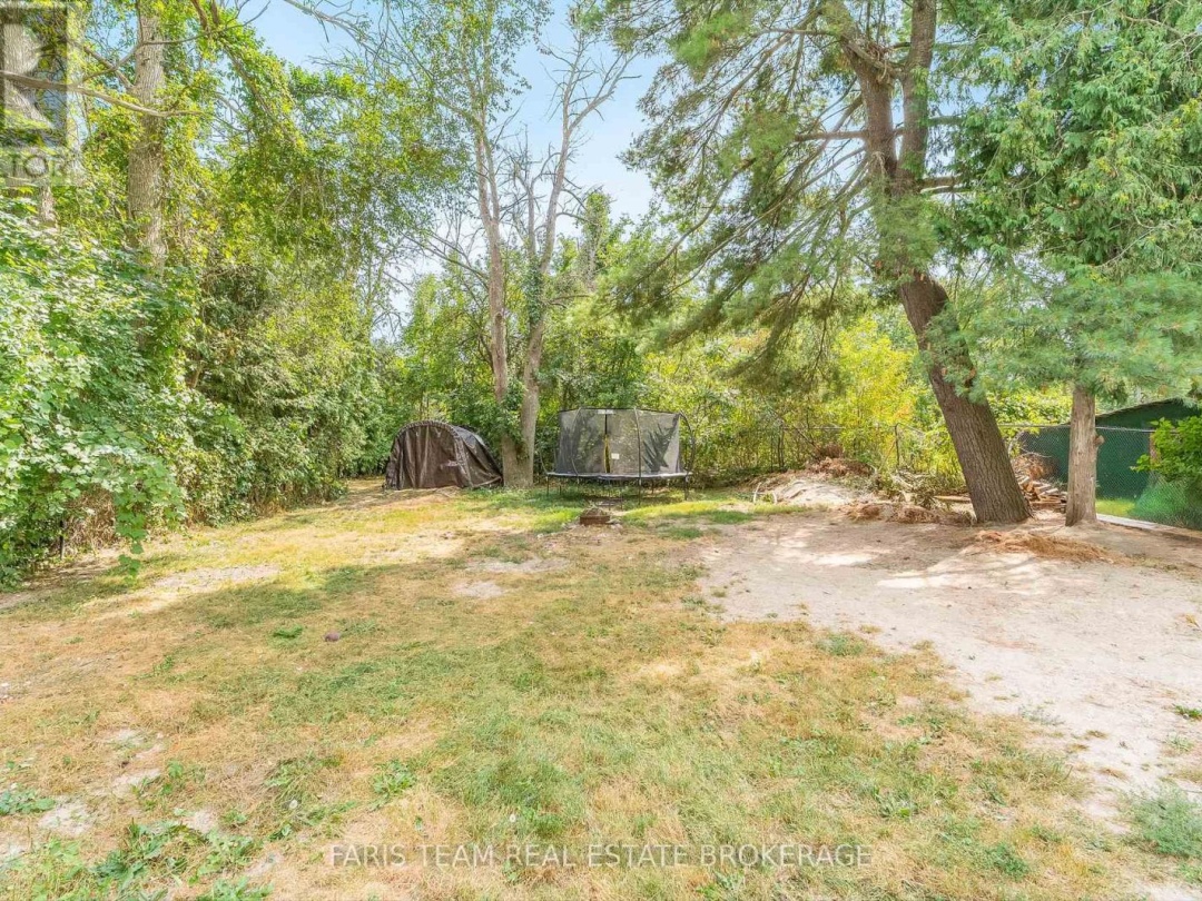 8304 COUNTY ROAD 169, 