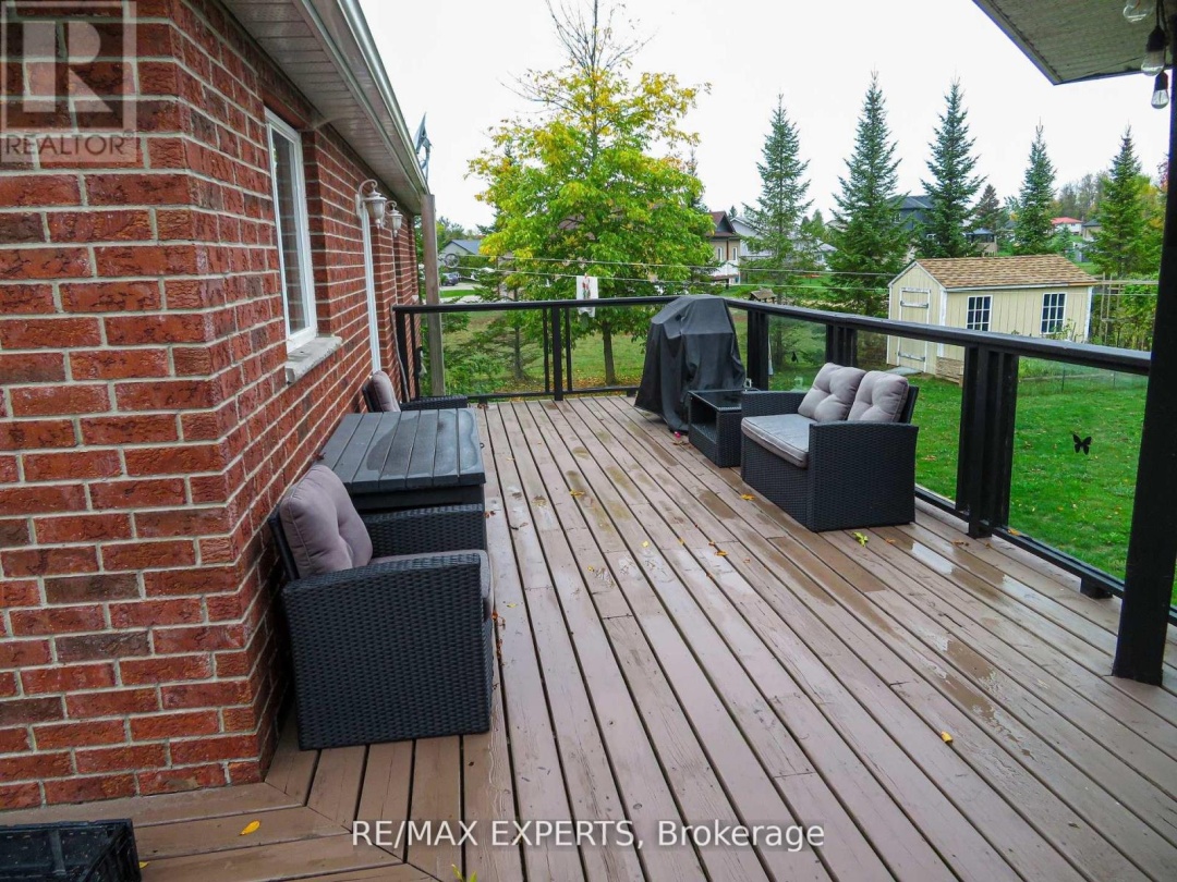 3771 HARRY'S LANE, Ramara
