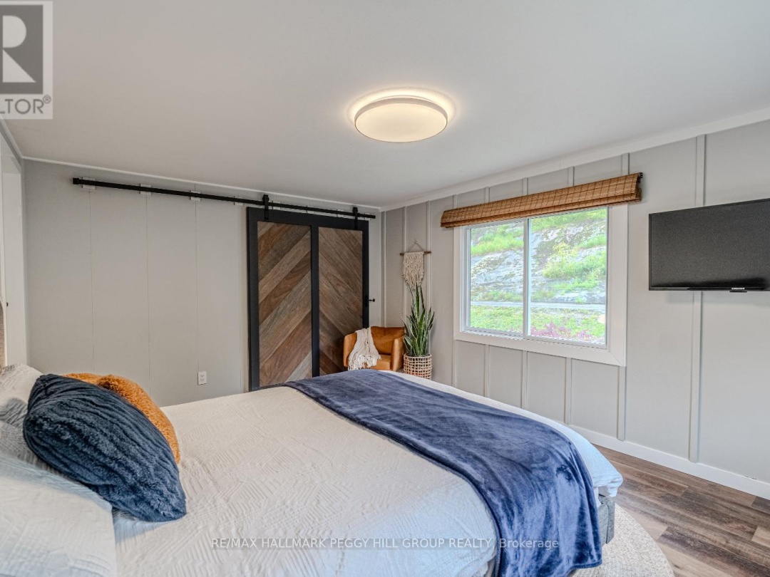 44 EDWARD STREET, 
