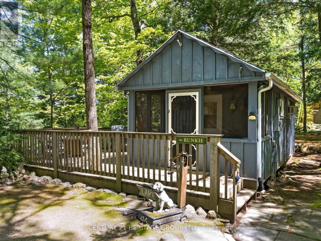 46 GODDARD CRESCENT, Otter Lake