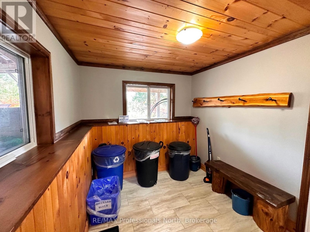 10916 HIGHWAY 503 HIGHWAY, Highlands East (Glamorgan)