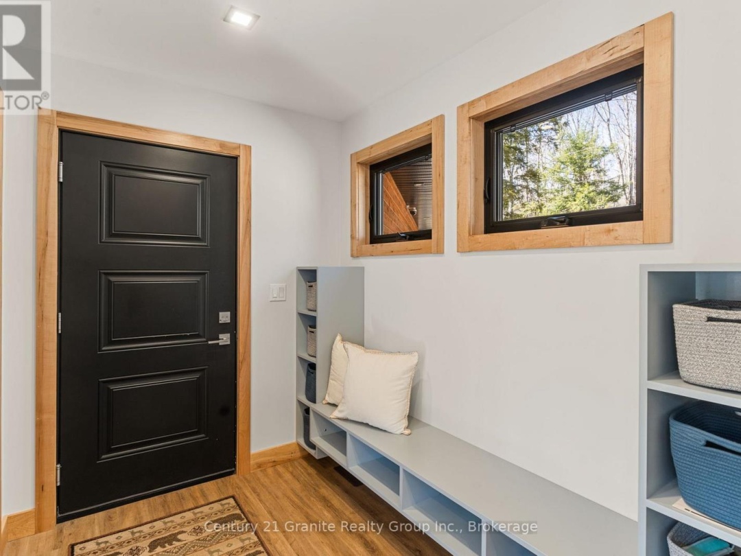 1133 SISU LANE, Long Lake