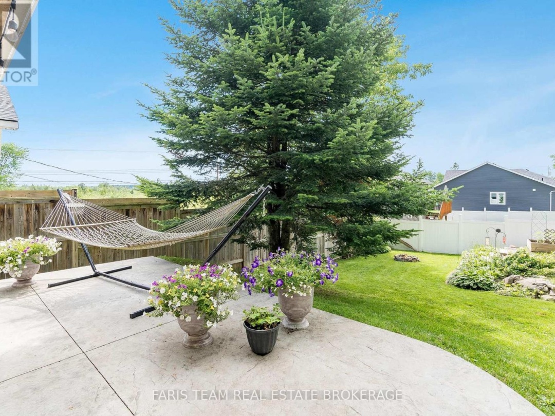427 ANN STREET, 