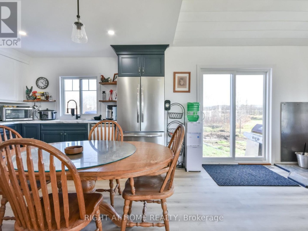 2293 HAMPSHIRE MILLS LINE, North River
