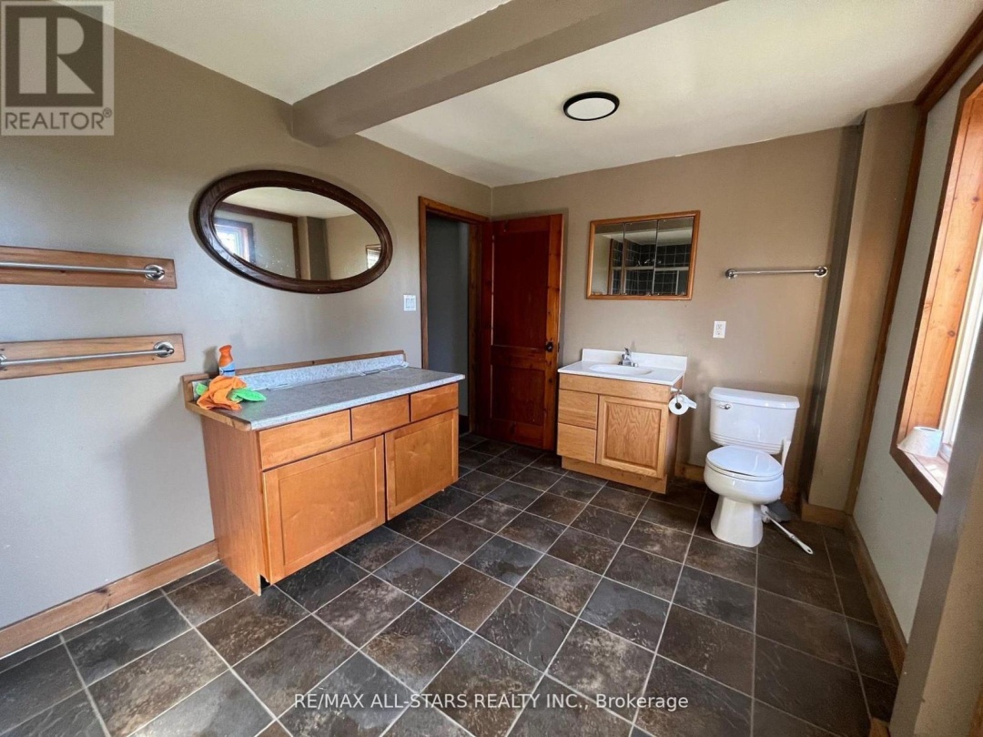 211 BURNT RIVER ROAD, Kawartha Lakes (Somerville)