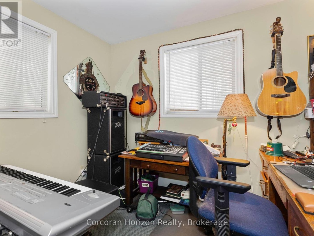 1641 WALKERS POINT ROAD, 