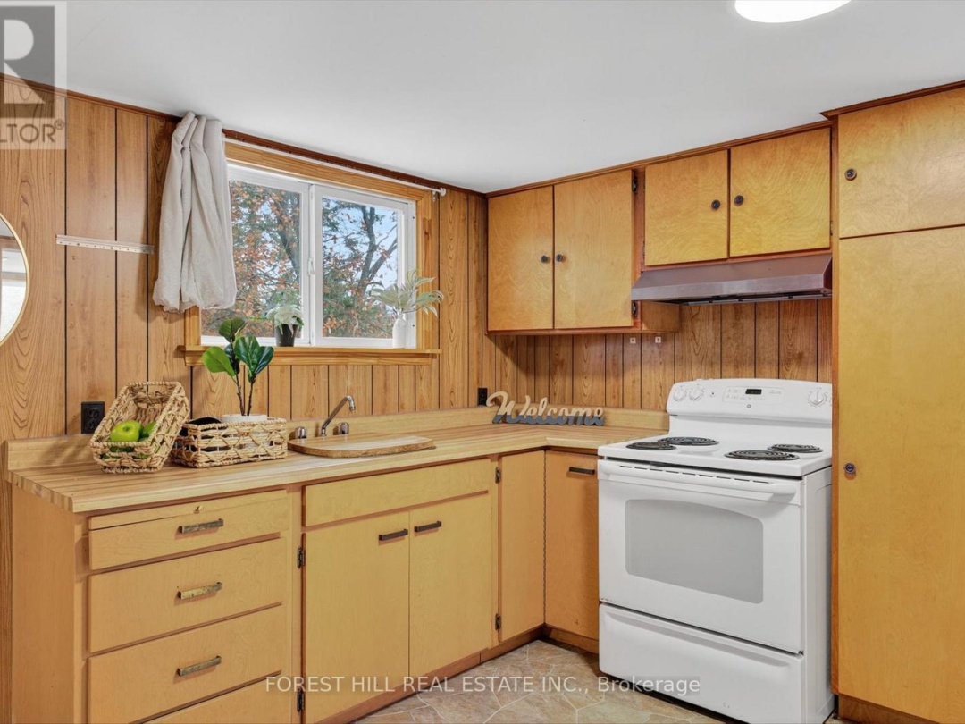 69 BLYTHE SHORE ROAD, Sturgeon Lake