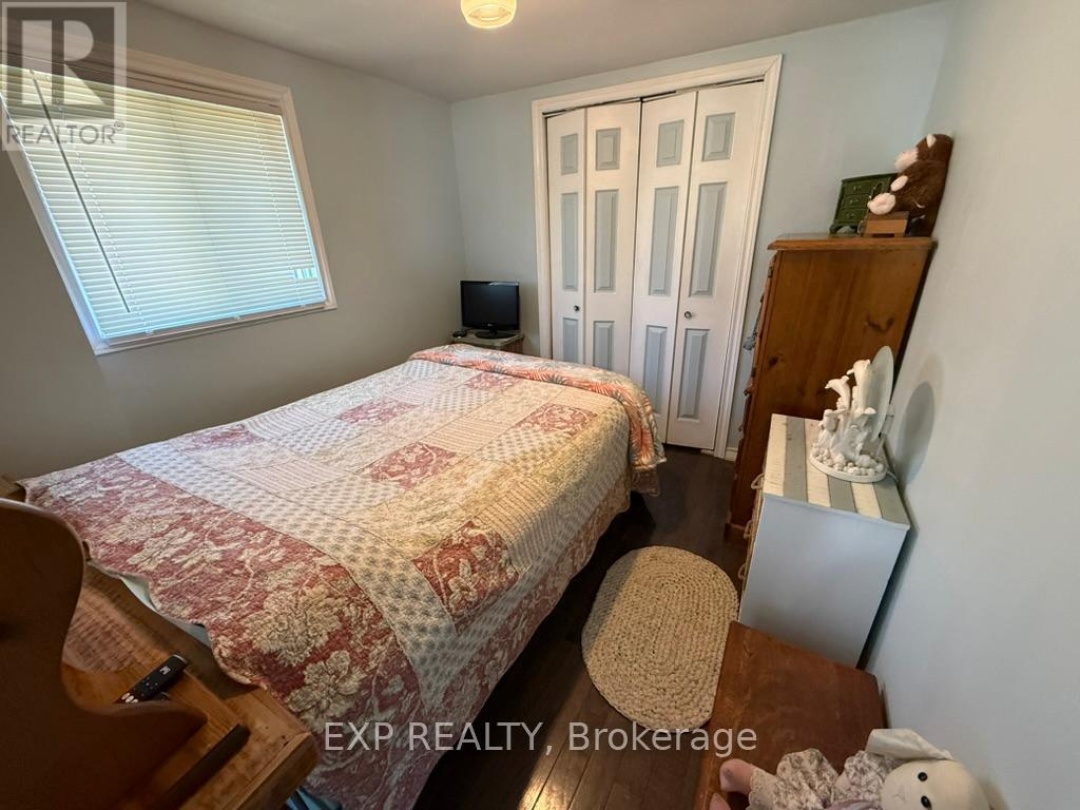 6222 BLUEBIRD STREET, Lake St. John