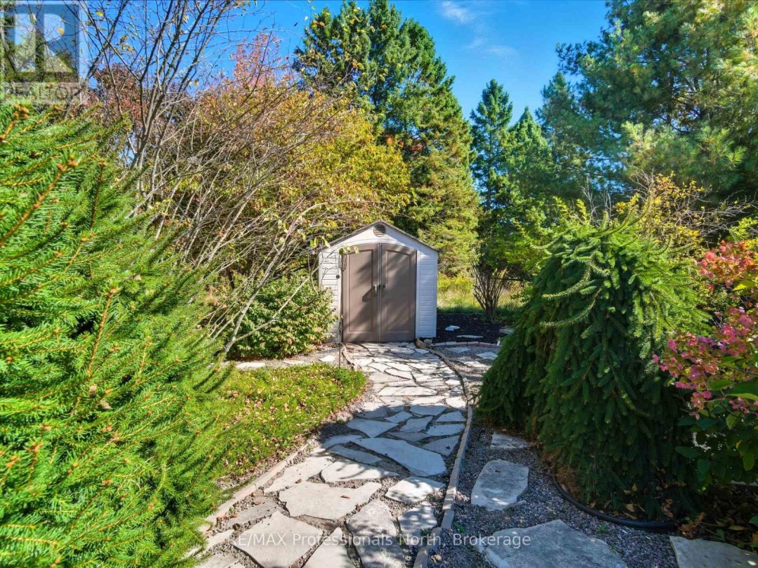 17 KEALL CRESCENT, 