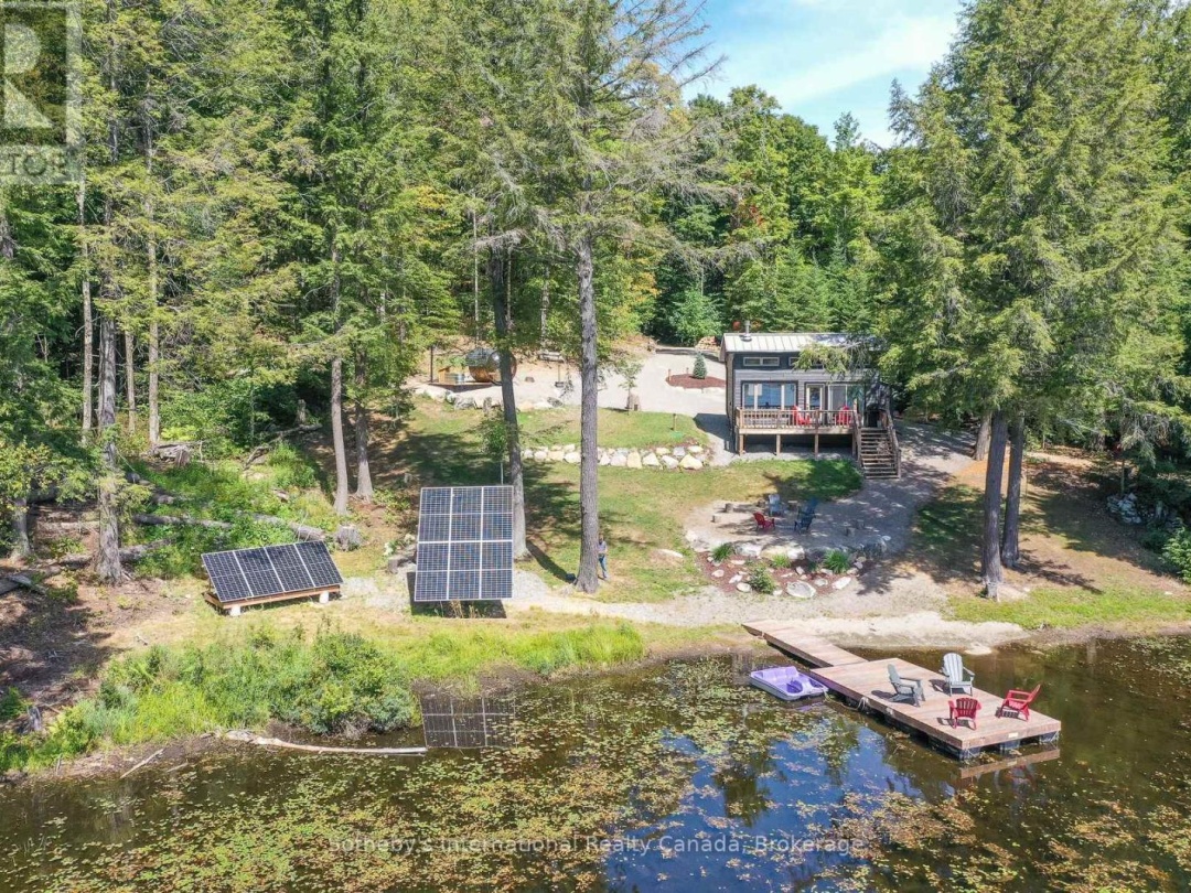 1211 PLUTO TRAIL, Boyne Lake