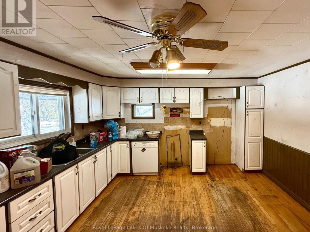 1071 NAISMITH ROAD, Bracebridge (Macaulay)