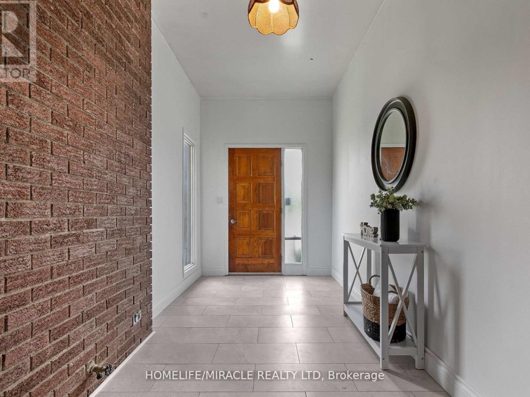 18 GRANDY ROAD, Kawartha Lakes (Bexley)