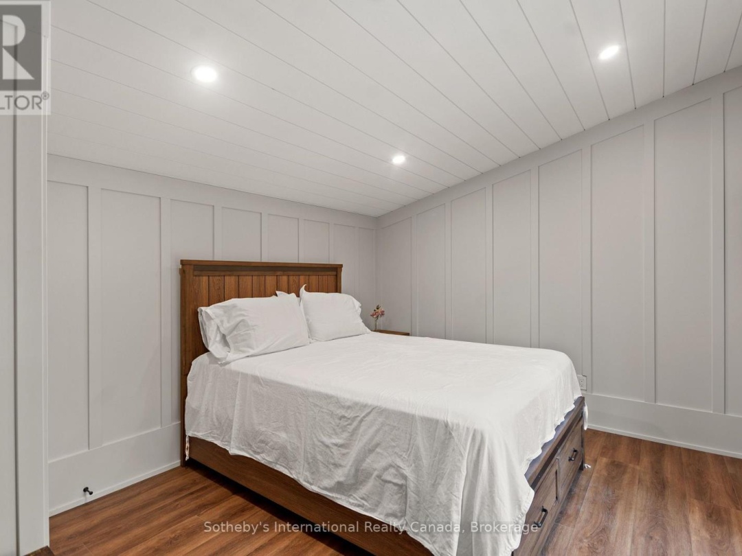 103 WHITES FALLS ROAD, Georgian Bay (Baxter)
