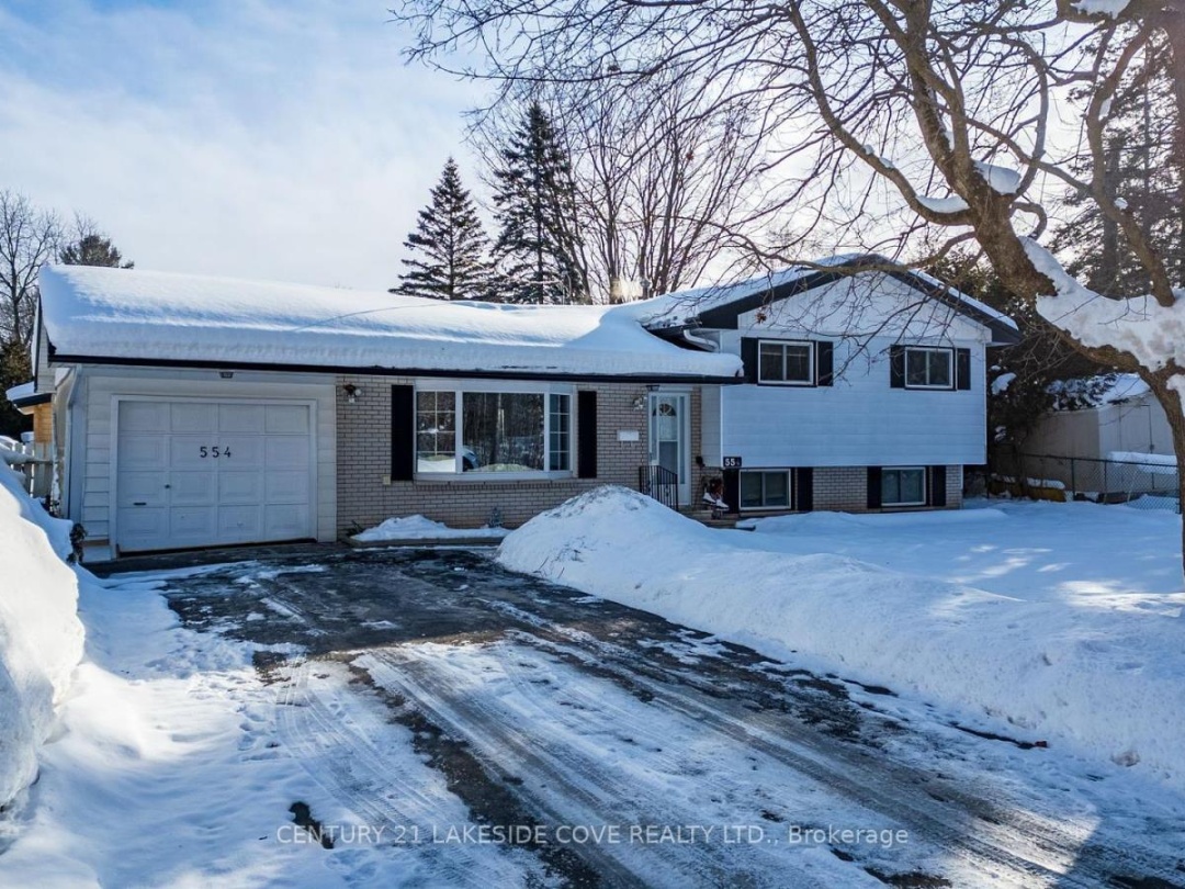 554 Drinkwater Drive E, Orillia