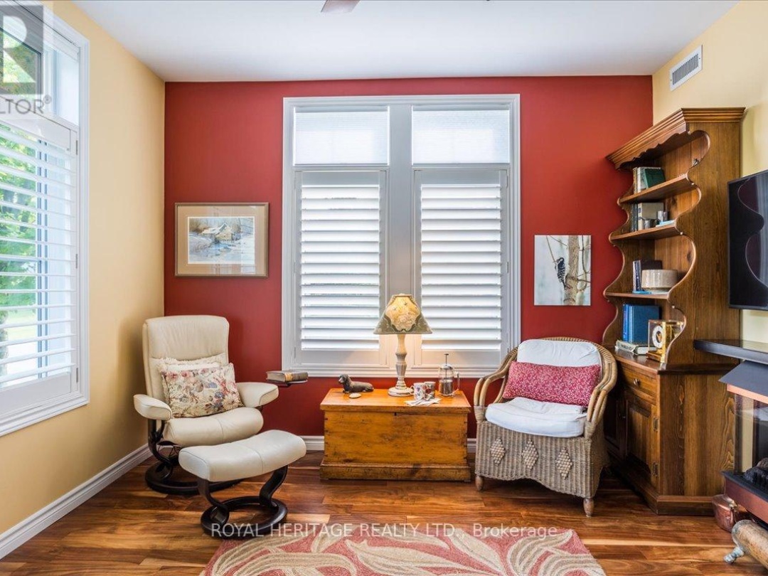 111 - 29 LAKEWOOD CRESCENT, Pigeon Lake