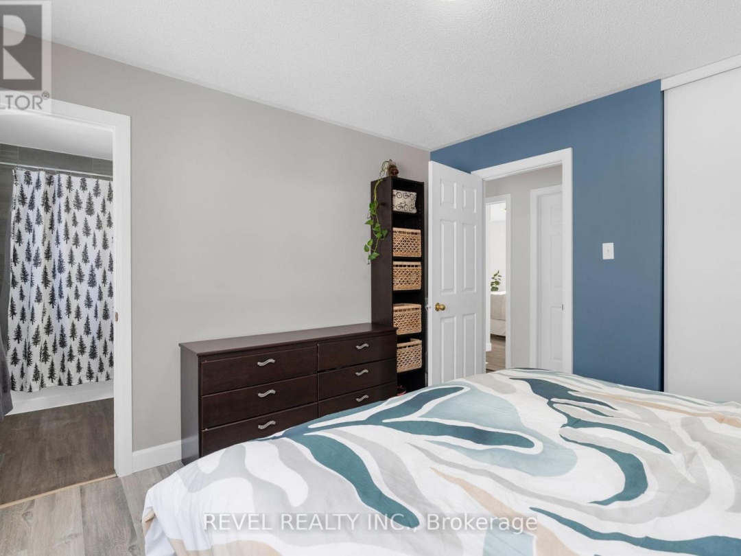 32 HICKORY LANE, Oro-Medonte (Sugarbush)