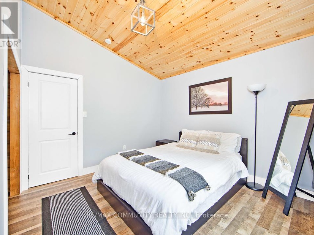 6605 PIONEER VILLAGE LANE, 