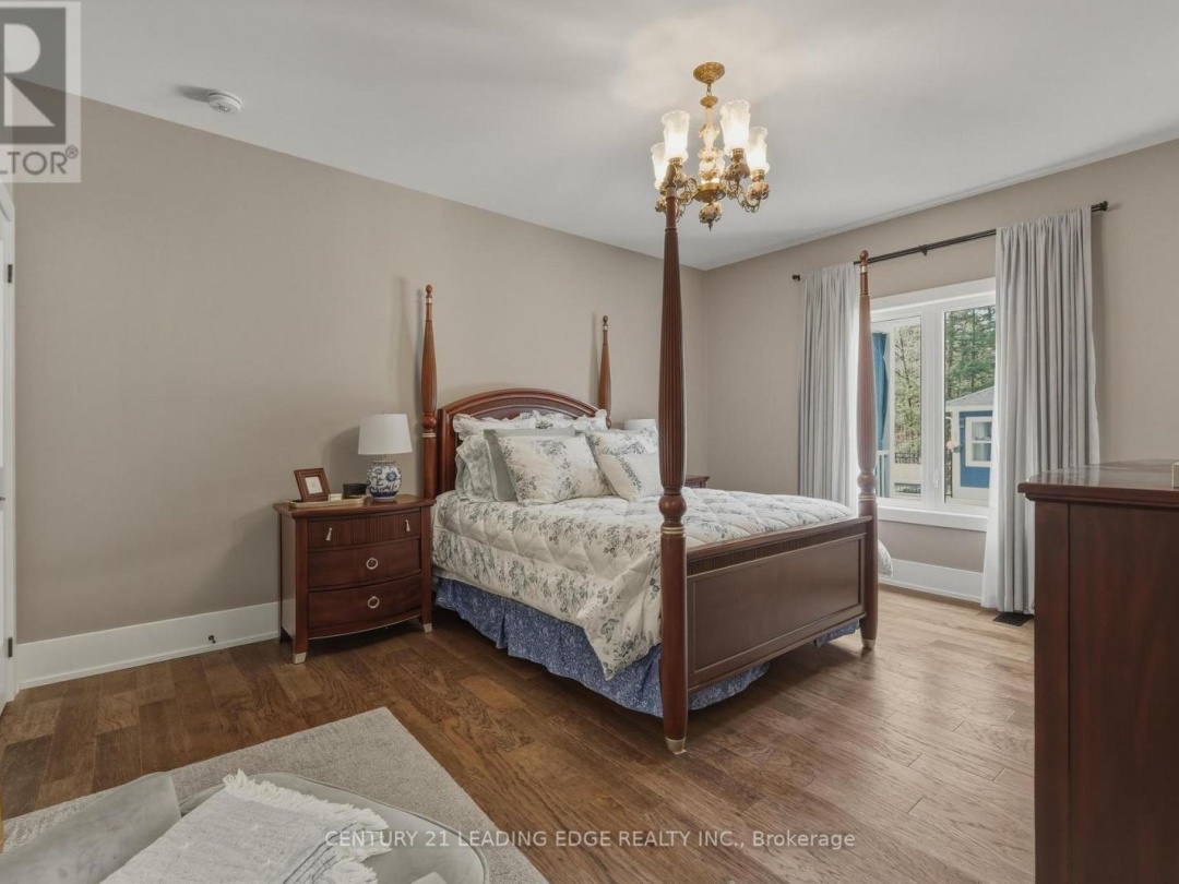 1104 XAVIER STREET, Gravenhurst (Morrison)