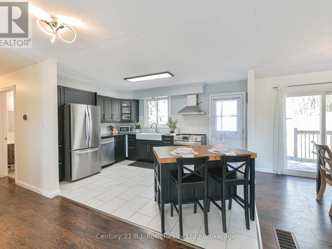 620 PINEDALE ROAD, Gravenhurst (Muskoka (S))
