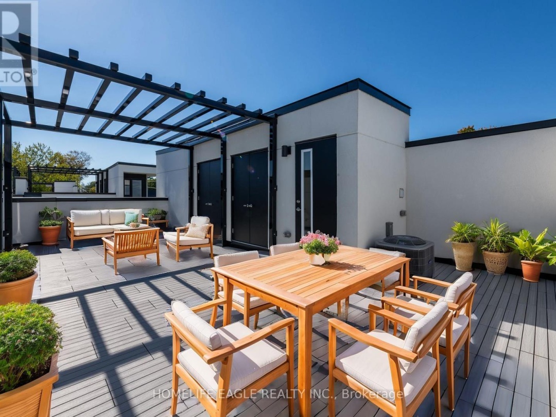 2 MARINER'S PIER WAY, Lake Simcoe