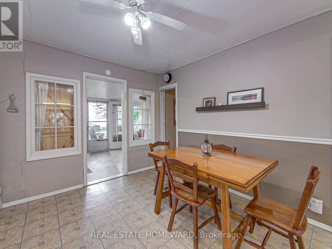 1046 BEA DALE LANE, Sparrow Lake