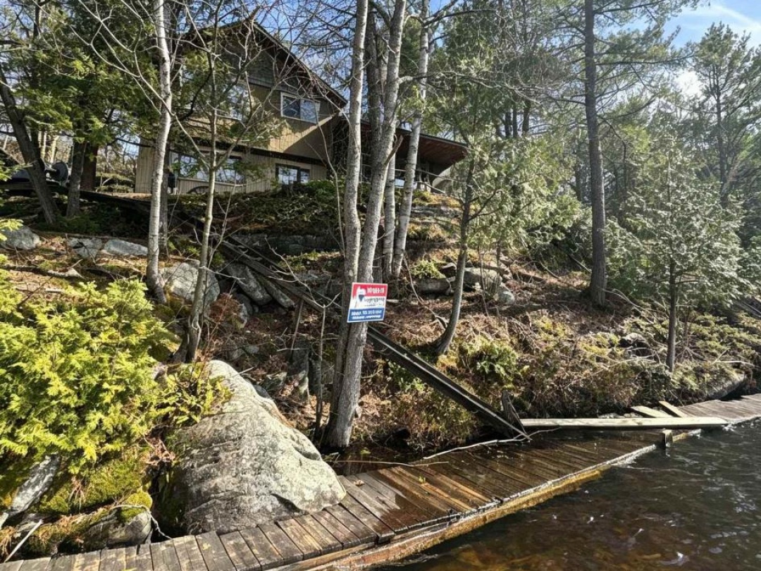 55 HEALEY LAKE WATER, Healey Lake