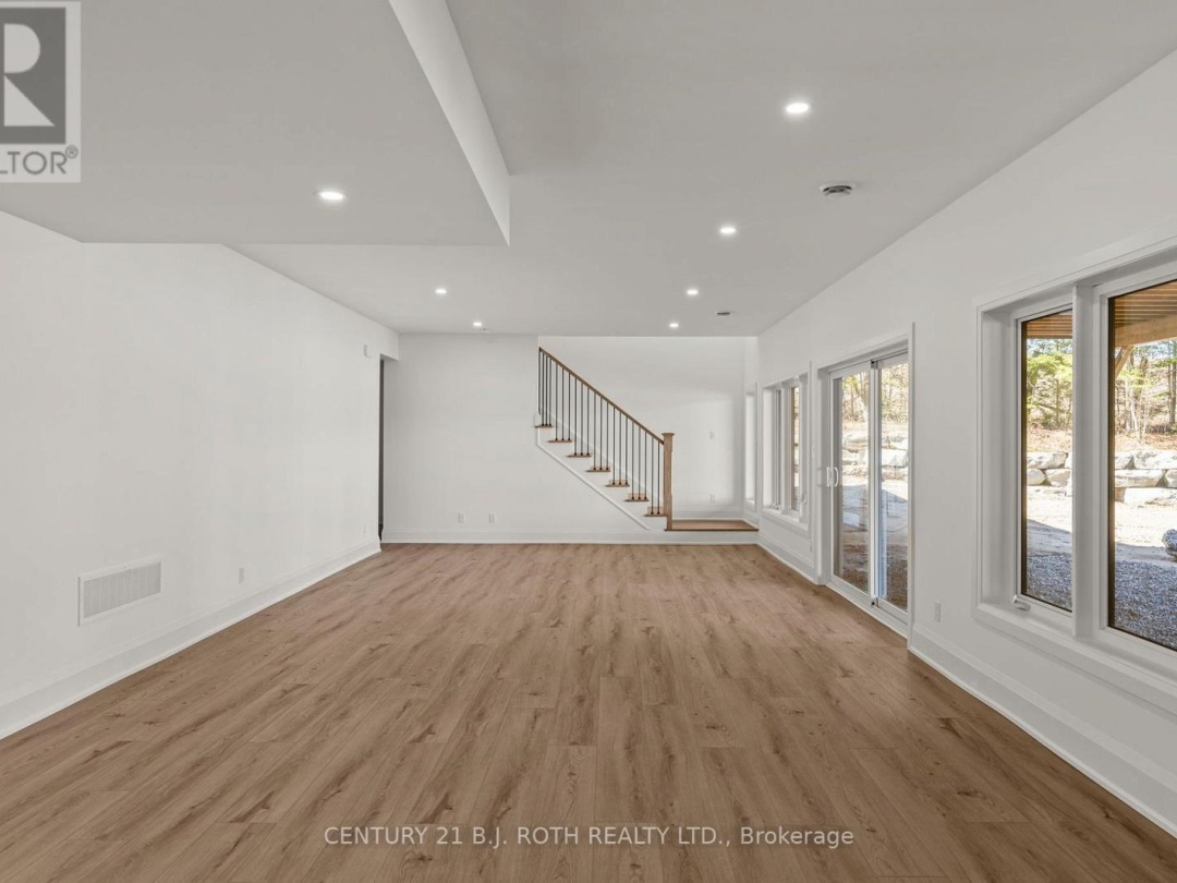 2 FRIESIAN COURT, Oro-Medonte