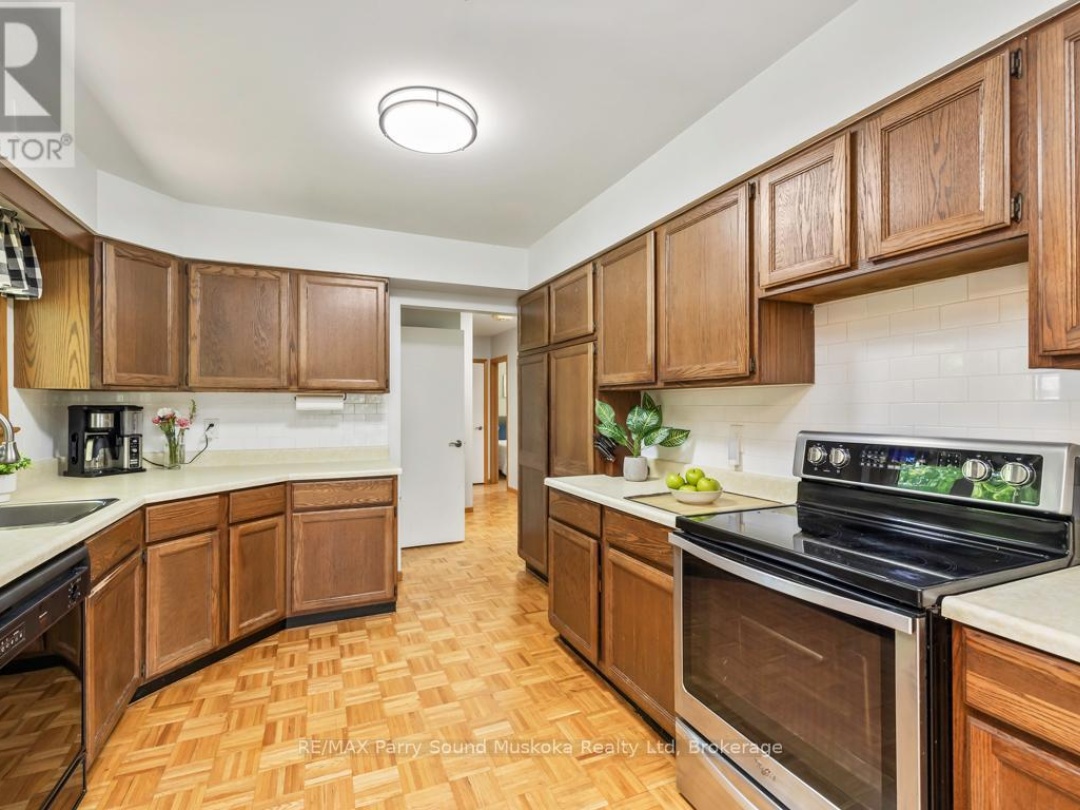 20 SANDY PLAINS ROAD, 