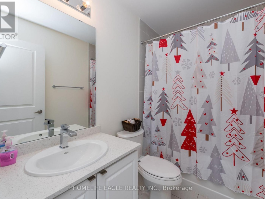 2 MARINER'S PIER WAY, Lake Simcoe