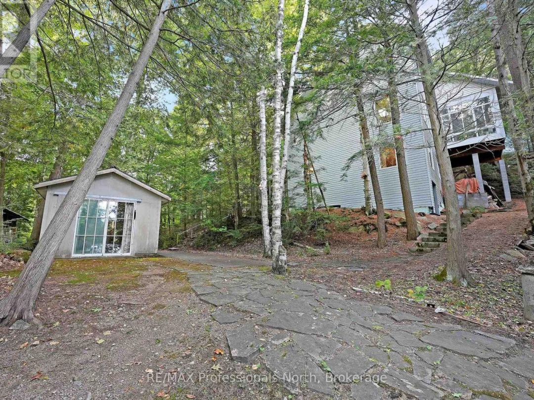 20871 HIGHWAY 35, 