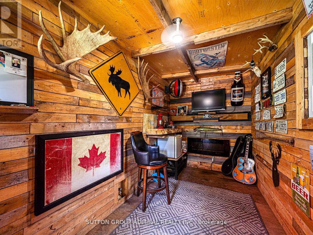 1662 PENLEY ROAD, 