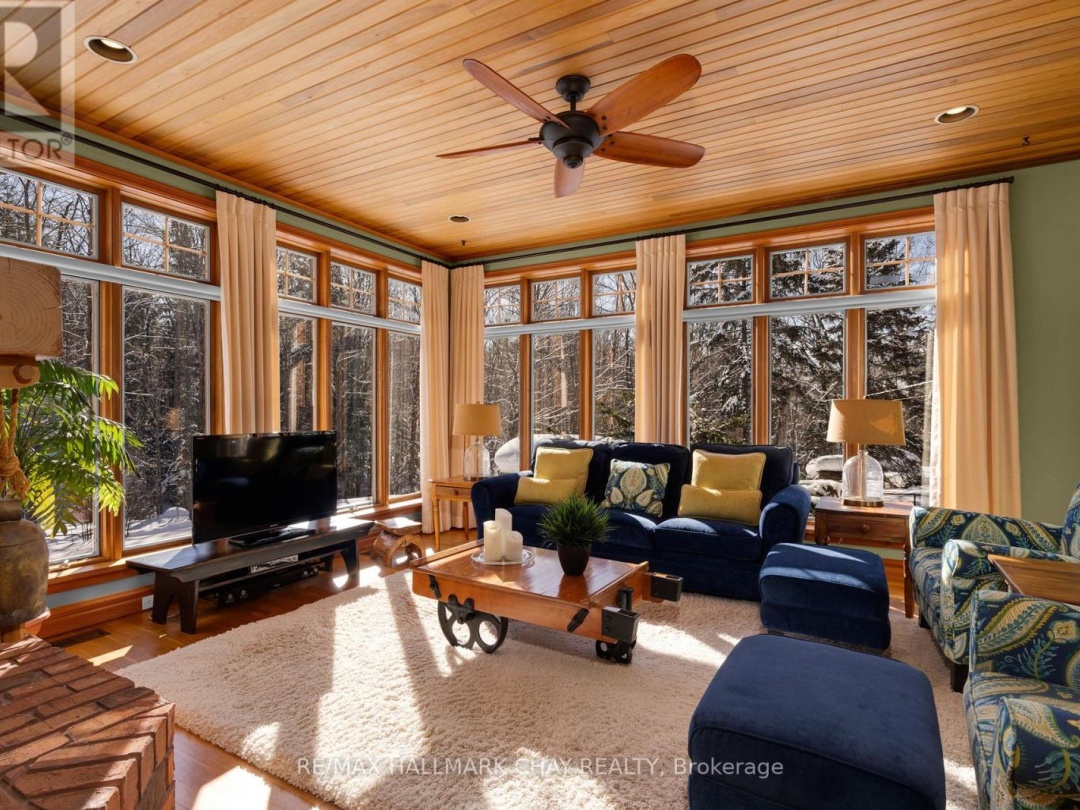 3778 VASEY ROAD, Tay