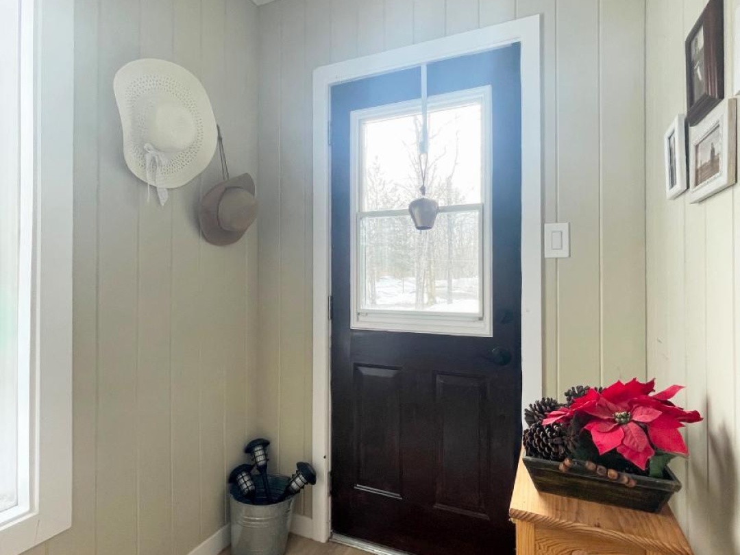 96 PINEWOOD ROAD, McDougall
