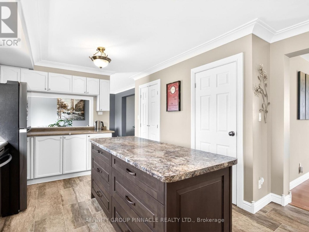 730 THE GLEN ROAD, Kawartha Lakes (Mariposa)