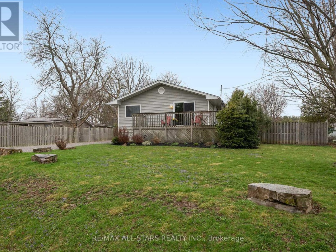 32 Newman Road, Kawartha Lakes (Mariposa)