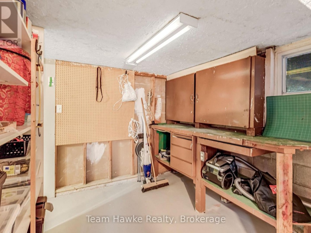 264 KINGFISHER AVENUE, 