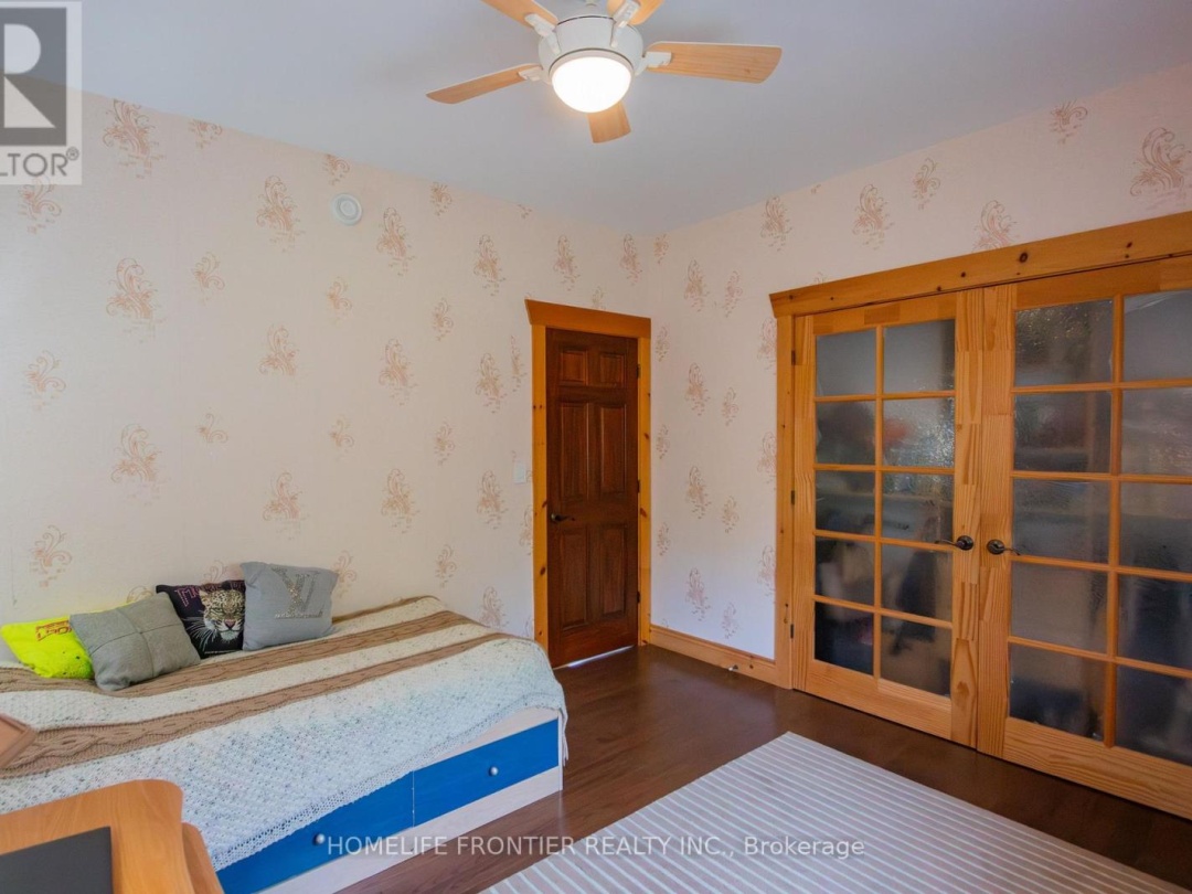 1019 SILK LANE, North Otter Lake
