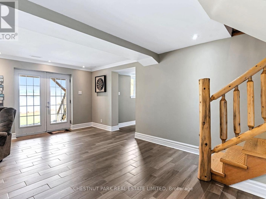 1068 RATTLESNAKE ROAD, Redstone Lake
