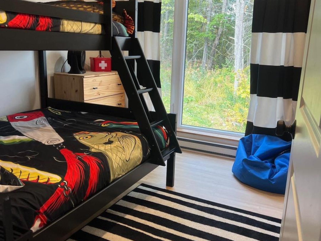 736 2190 ISLAND, Georgian Bay