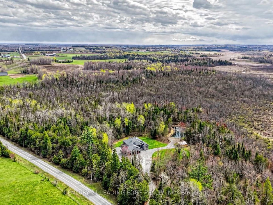 99 KAGAWONG ROAD, Kawartha Lakes (Fenelon)