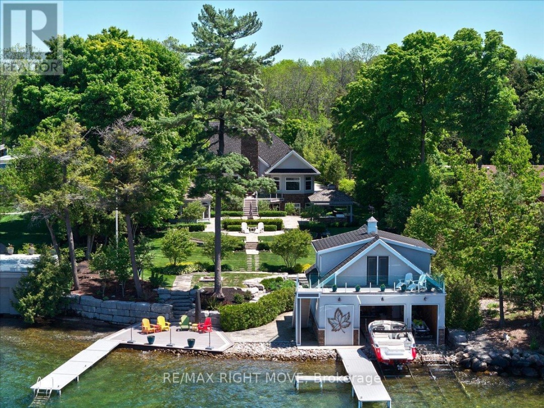 153 Creighton Street S, Lake Simcoe